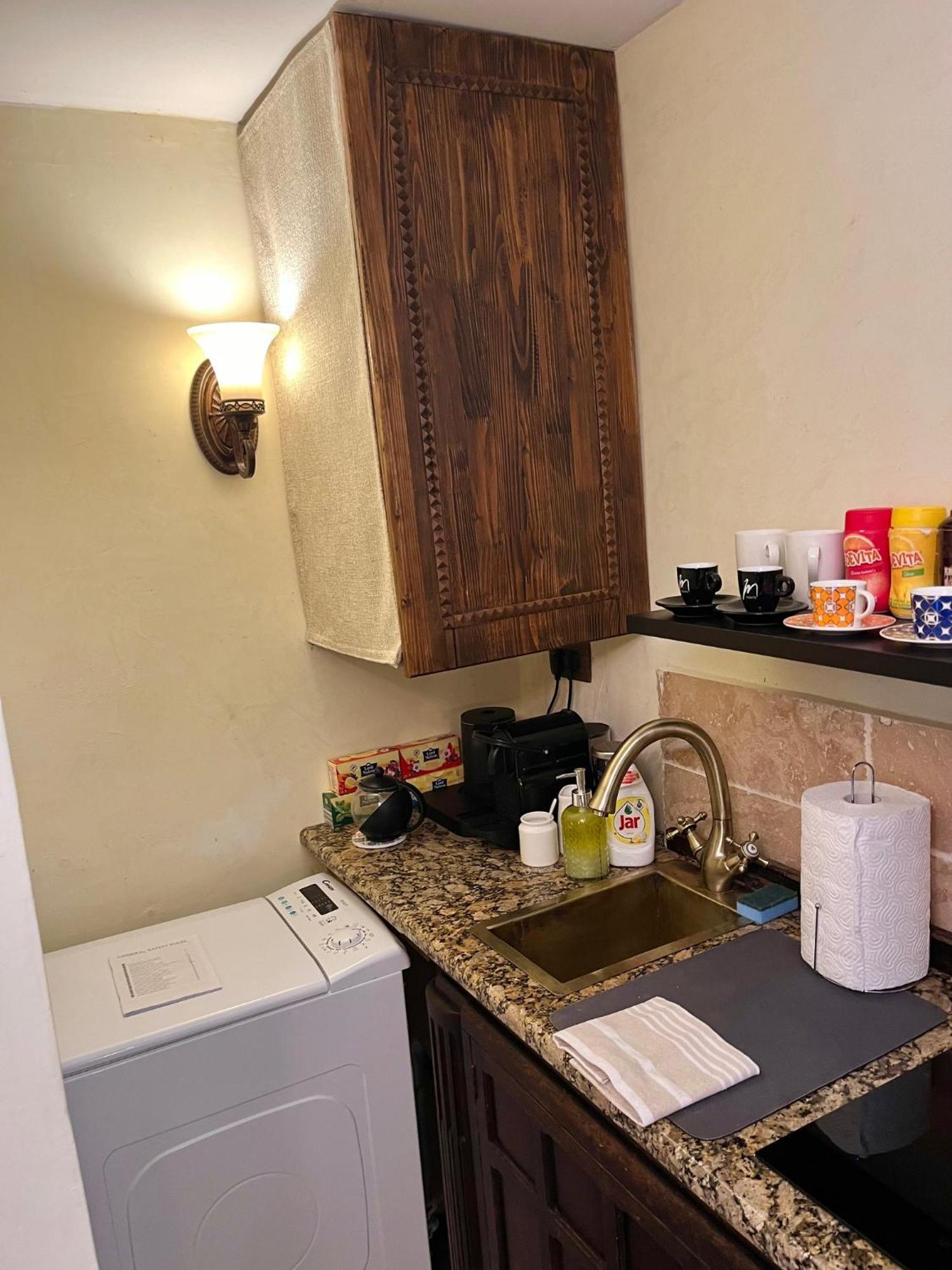 Venus Of The Palace - New Renovated Appartement Split